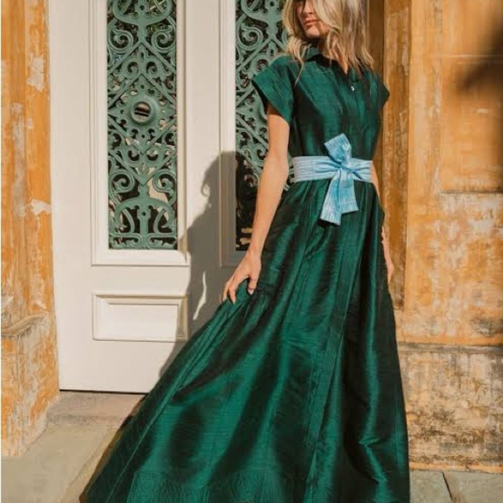 Julia Amory Bettina Dress XS EUC Perfect for Christmas, Holidays or Wedding!